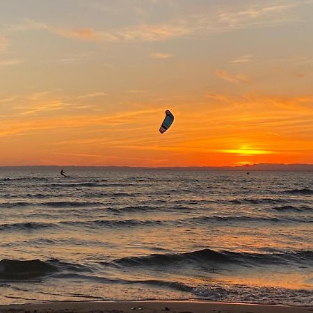 Agreable Studio Cabine A 5 Min A Pied De La Plage Le Grau-du-Roi Zewnętrze zdjęcie
